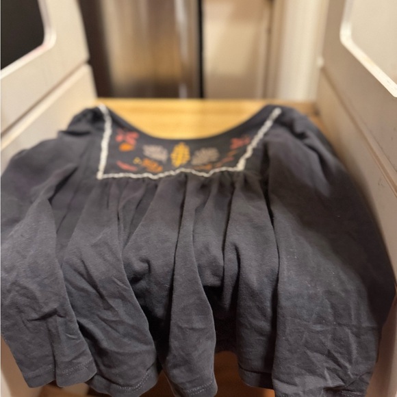 Cutest thanksgiving top by Savannah size 4T - Picture 2 of 5